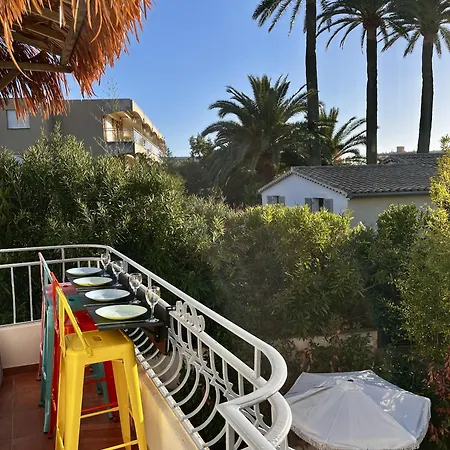 Fare De La Vahine
