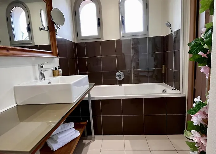 Διαμέρισμα Fare De La Vahine *